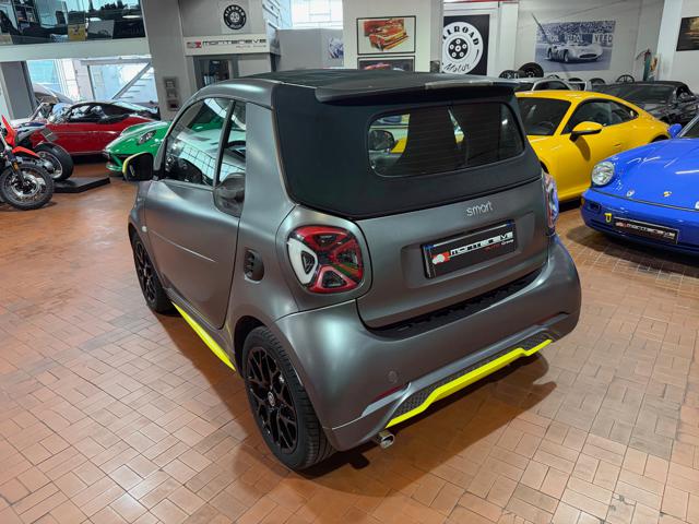 smart forTwo UrbanRunner 90CV twinamic Cabrio - foto 4 di 4