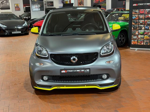 smart forTwo UrbanRunner 90CV twinamic Cabrio - foto 2 di 4