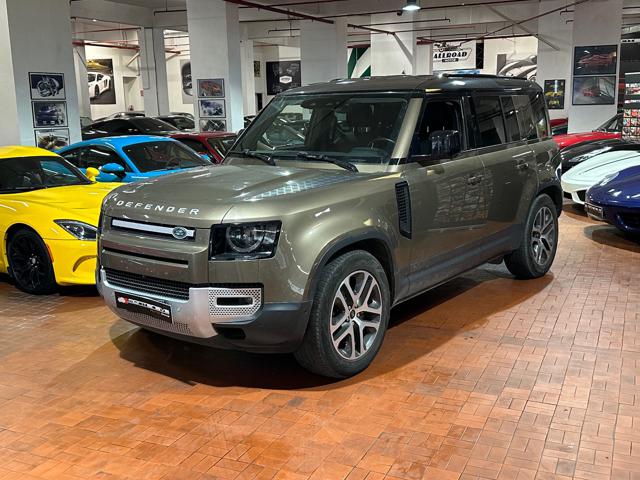 Land Rover Defender 110 3.0D I6 250 CV AWD Auto SE usato a ROMA