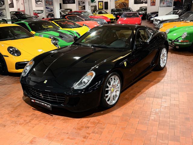 Ferrari 599 GTB F1-Pelle Cuoio-Daytona-Carbo-Scudetti-Carbonio, del 2007, 43.272 km, in vendita a Roma (RM)