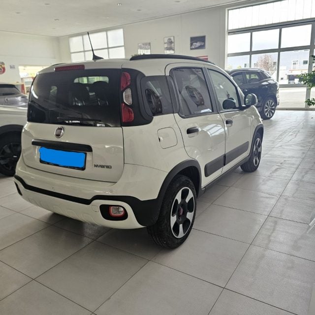 Fiat Panda Cross 1.0 FireFly S&S Hybrid - foto 4 di 4