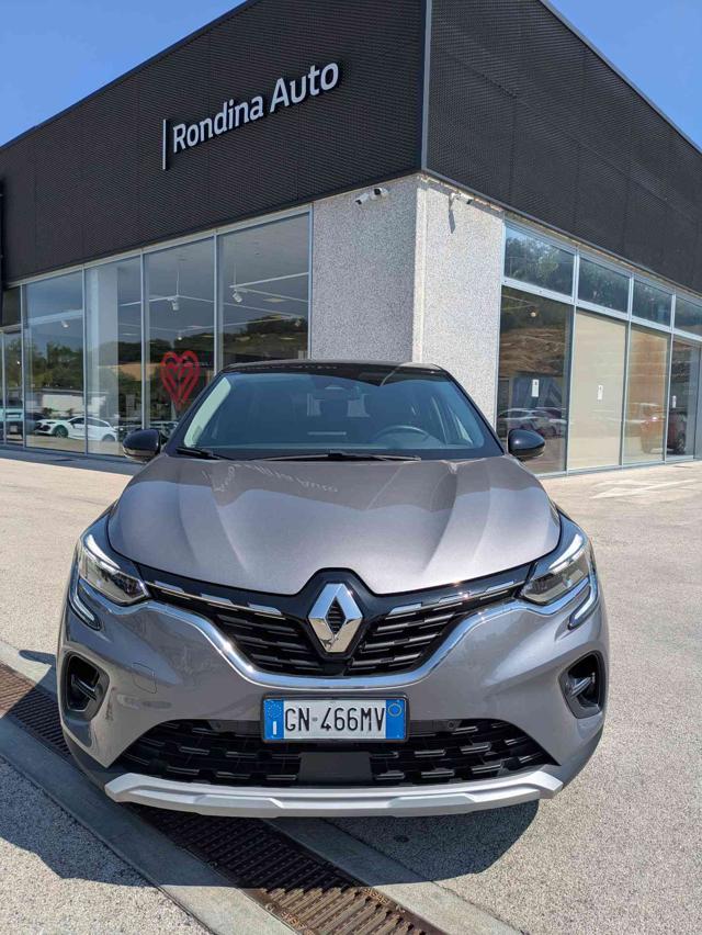 Renault Captur TCe 100 CV GPL Techno Fast Track - foto 2 di 4