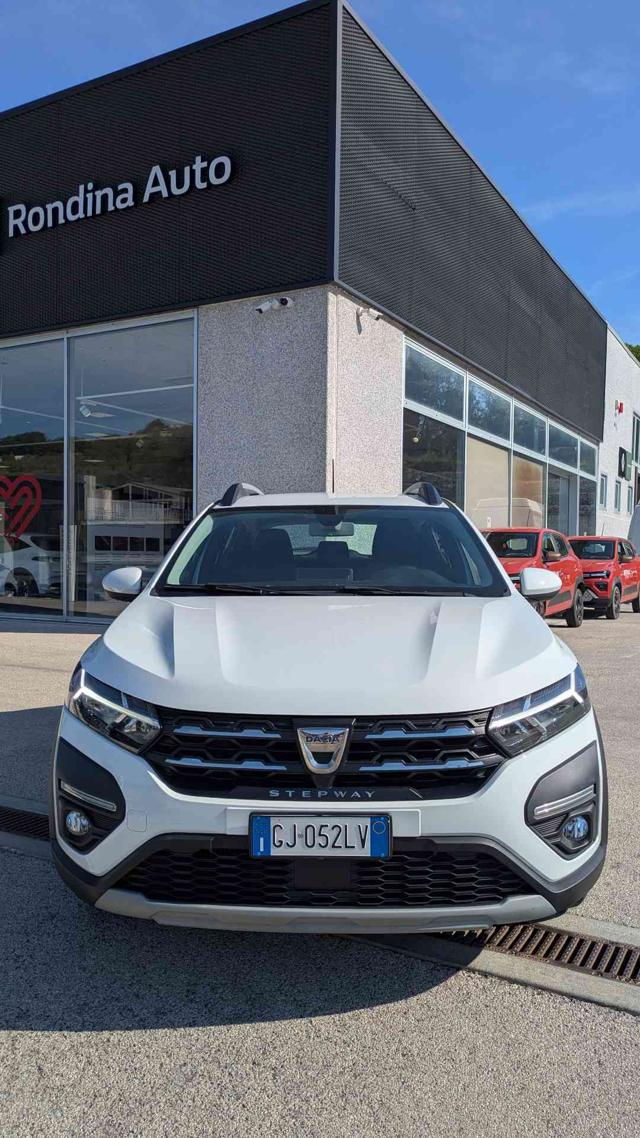 Dacia Sandero Stepway 1.0 TCe ECO-G Comfort, del 2022, 101.100 km, in vendita a Mondolfo (PU)