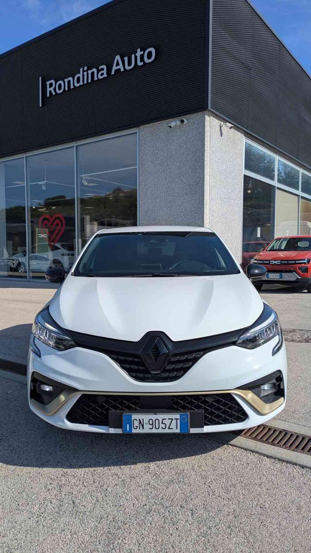 Renault Clio Full Hybrid E-Tech 145 CV 5 porte Engineered, del 2023, 38.600 km, in vendita a Mondolfo (PU)