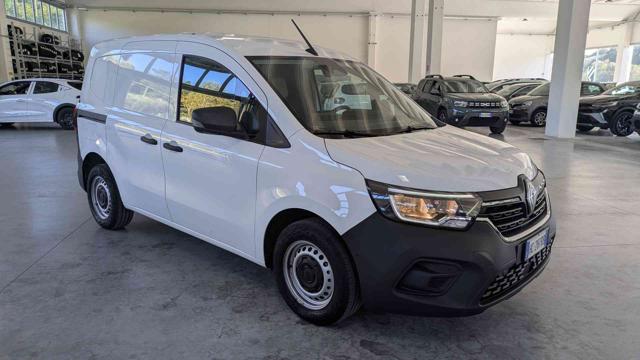 Renault Kangoo 1.5 Blue dCi 95 CV L1 Van ( NO IVA ESPOSTA ), del 2026, 14.381 km, in vendita a Mondolfo (PU)