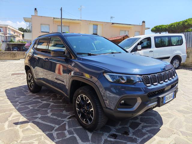 Jeep Compass 1.3 Turbo T4 240 CV PHEV AT6 4xe Trailhawk - foto 3 di 4