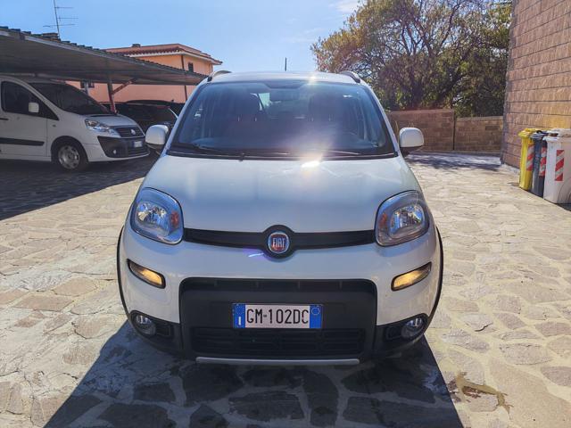 Fiat Panda 1.0 FireFly S&S Hybrid City Life - foto 2 di 4