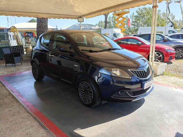 Lancia Ypsilon 1.0 FireFly 5 porte S&S Hybrid Ecochic Gold - foto 3 di 4