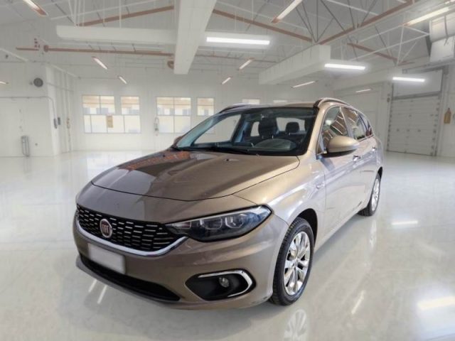 Fiat Tipo 1.3 Mjt S&S SW Business usato a OMEGNA
