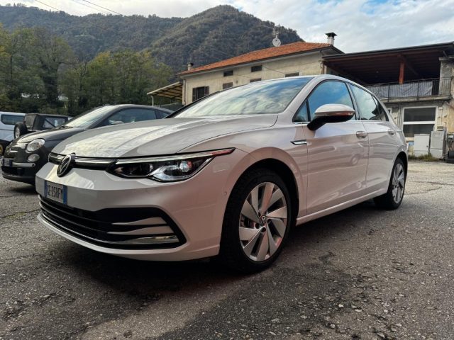 Volkswagen Golf 1.5 eTSI 150 CV EVO ACT DSG Style usato a OMEGNA