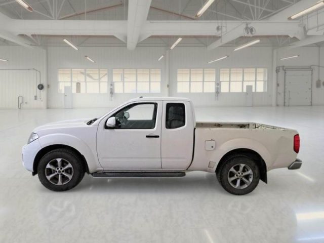 Nissan Navara 2.5 dCi 190CV 2 porte King Cab Sport usato a OMEGNA