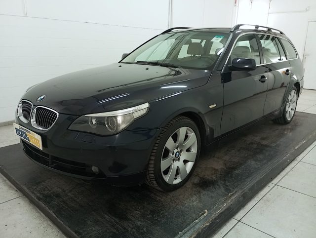 BMW 530 xd Touring Futura c/pelle usato a PESCARA