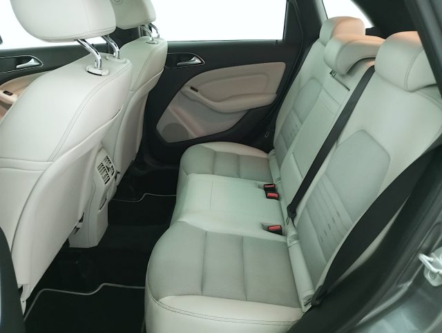 Mercedes-Benz B 220 Sport 4matic auto, del 2015, 199.000 km, in vendita a Pescara (PE)