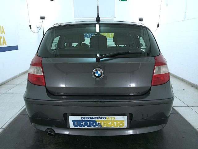 BMW 118 i Attiva - foto 3 di 4