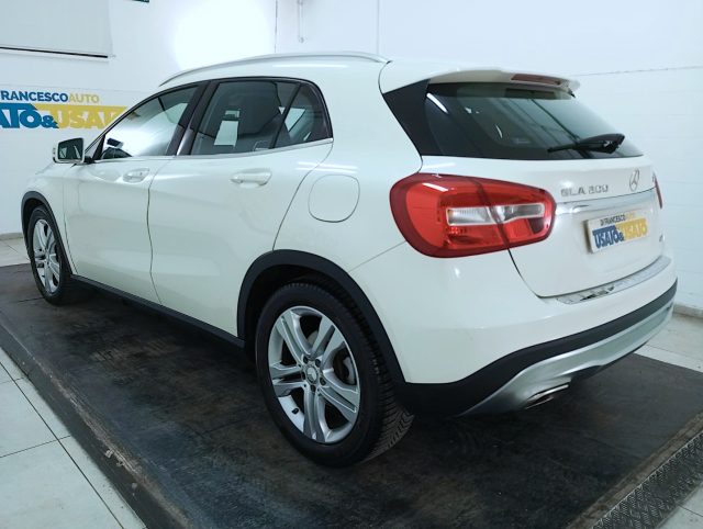 Mercedes-Benz GLA 200 d (cdi) Sport 4matic auto - foto 2 di 4