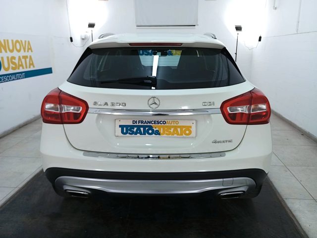 Mercedes-Benz GLA 200 d (cdi) Sport 4matic auto - foto 3 di 4
