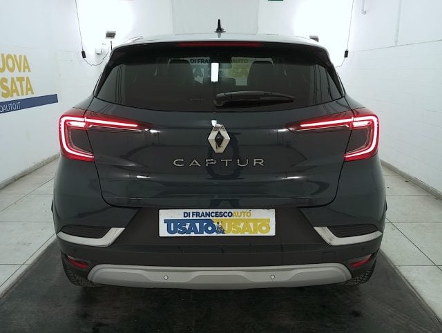 Renault Captur 1.3 tce Intens 140cv fap usato a PESCARA