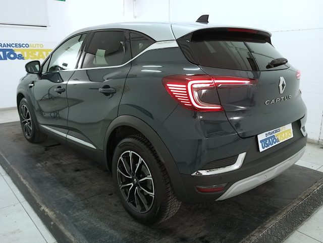 Renault Captur 1.3 tce Intens 140cv fap - foto 2 di 4