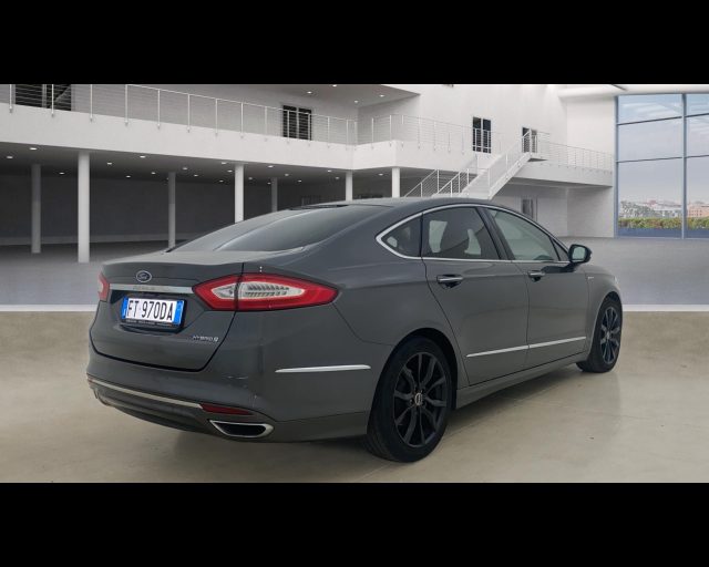 Ford Mondeo 4p 2.0 hybrid Vignale ecvt my18.75 - foto 3 di 4
