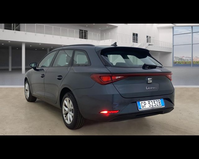 SEAT Leon Sportstourer 2.0 tdi Style 115cv - foto 4 di 4