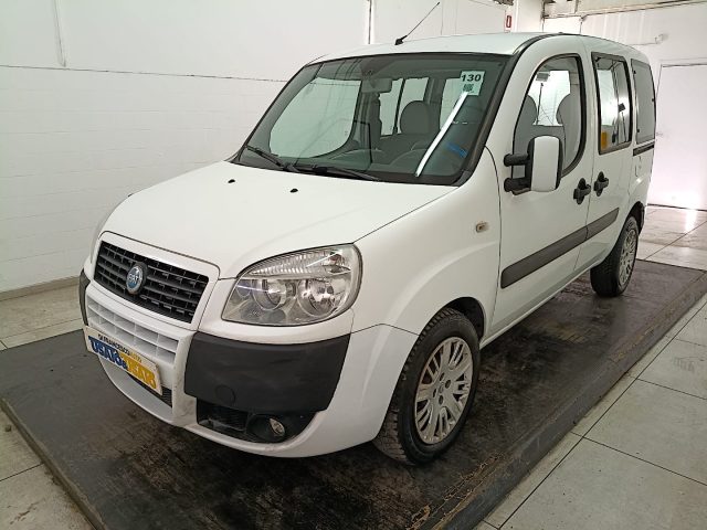 Fiat Doblo 1.9 mjt Active 120cv fap usato a PESCARA