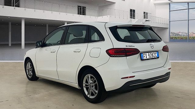 Mercedes-Benz B 180 d Sport Extra auto - foto 4 di 4