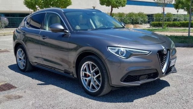 Alfa Romeo Stelvio 2.0 t Ti Q4 280cv auto usato a PESCARA