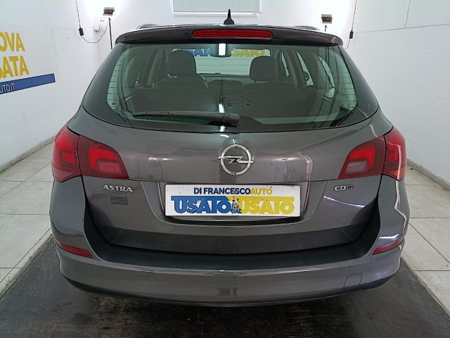 Opel Astra 1.7 CDTI 130CV Sports Tourer Cosmo - foto 3 di 15