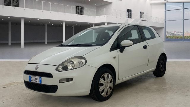Fiat Punto 3p 1.2 Pop, del 2012, 70.432 km, in vendita a Pescara (PE)