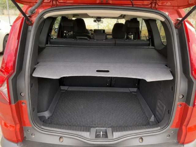 Dacia Jogger 1.6 hybrid Extreme 140cv - foto 4 di 4