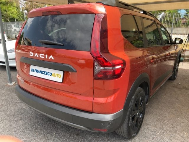 Dacia Jogger 1.6 hybrid Extreme 140cv - foto 2 di 4