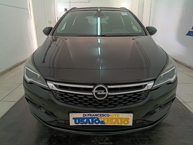 Opel Astra Sports Tourer 1.6 cdti Elective 136cv auto - foto 2 di 4
