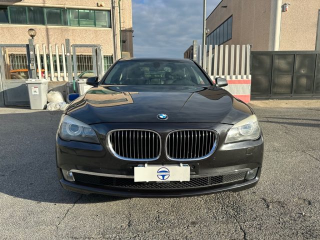 BMW 730 d Futura 3.0 245cv - foto 2 di 4