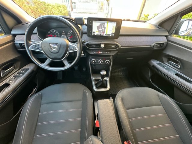 Dacia Jogger 1.0 TCe 110 CV 7 posti Extreme-up, del 2022, 49.500 km, in vendita a Fonte Nuova (RM)