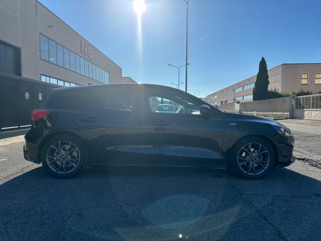 Ford Focus 1.0 EcoBoost Hybrid 125 CV 5p. ST-Line - foto 4 di 4