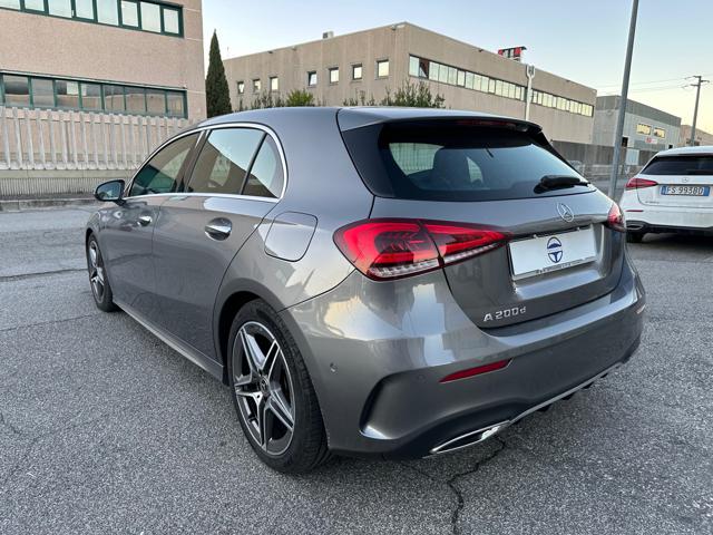 Mercedes-Benz A 200 d Automatic Premium - foto 4 di 4