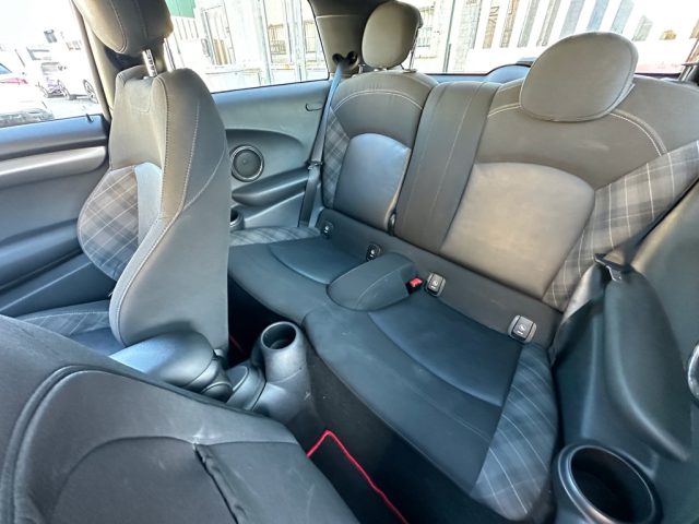 MINI John Cooper Works 2.0 John Cooper Works Aut., del 2018, 113.000 km, in vendita a Fonte Nuova (RM)