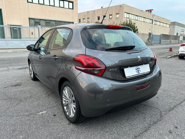 Peugeot 208 Allure BlueHDi 75cv 5 porte - foto 4 di 14