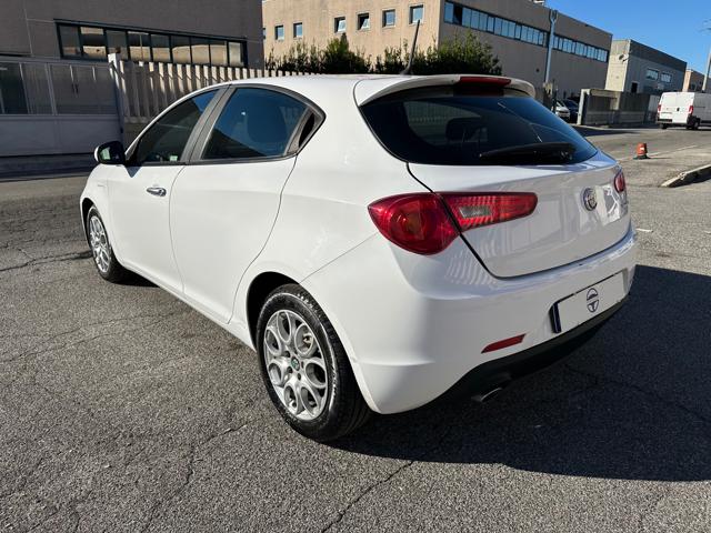 Alfa Romeo Giulietta 1.6 JTDm TCT 120 CV - foto 4 di 4