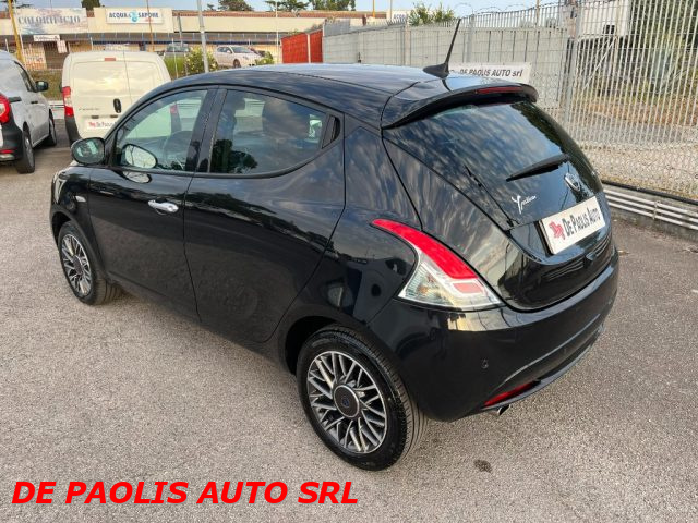 Lancia Ypsilon 1.0 FireFly 5 porte S&S Hybrid Gold Plus - foto 4 di 4