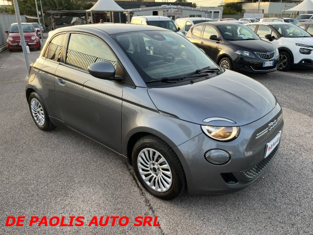 Fiat 500e 3+1 42 kWh La Prima - foto 2 di 4