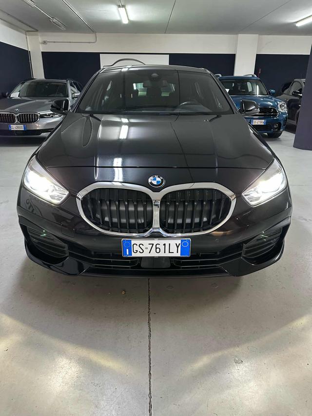 BMW 118 D 5P COLORVISION EDITION PACC INT M SPORT - foto 2 di 4