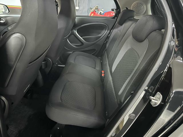 smart forFour EQ Passion usato a ROMA