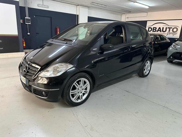 Mercedes-Benz A 160 CDI Executive, del 2011, 200.000 km, in vendita a Roma (RM)
