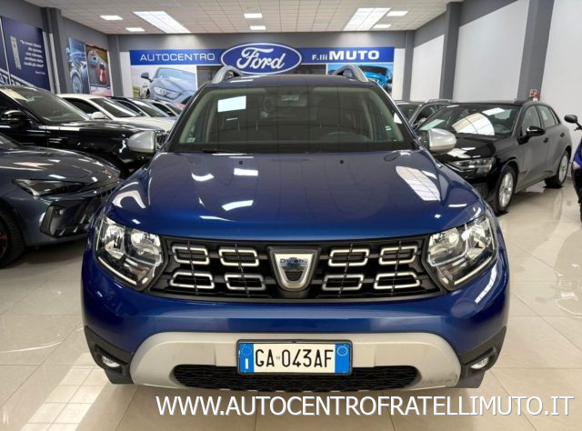 Dacia Duster 1.0 TCe 100 CV ECO-G 4x2 15th Anniversary - foto 2 di 4