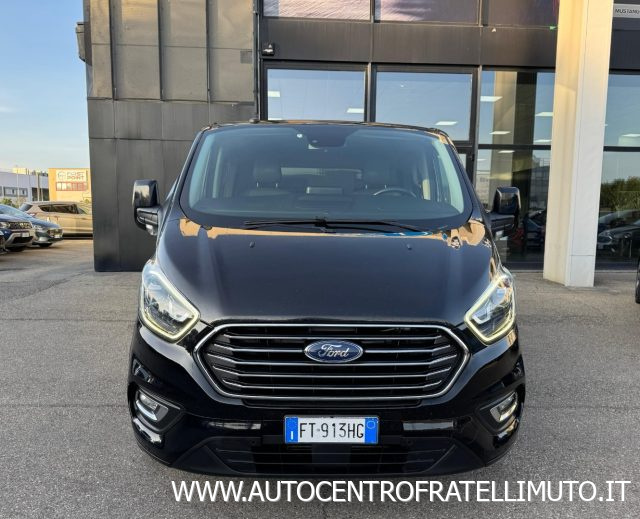 Ford Tourneo Custom 320 2.0 TDCi 170CV aut. PL Titanium - foto 2 di 4