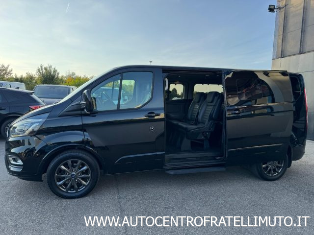 Ford Tourneo Custom 320 2.0 TDCi 170CV aut. PL Titanium usato a MEDESANO