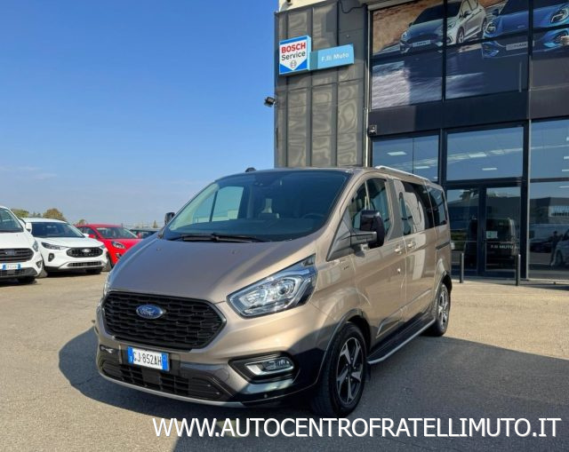 Ford Tourneo Custom 320 2.0 EcoBlue 185CV aut. PC Active usato a MEDESANO