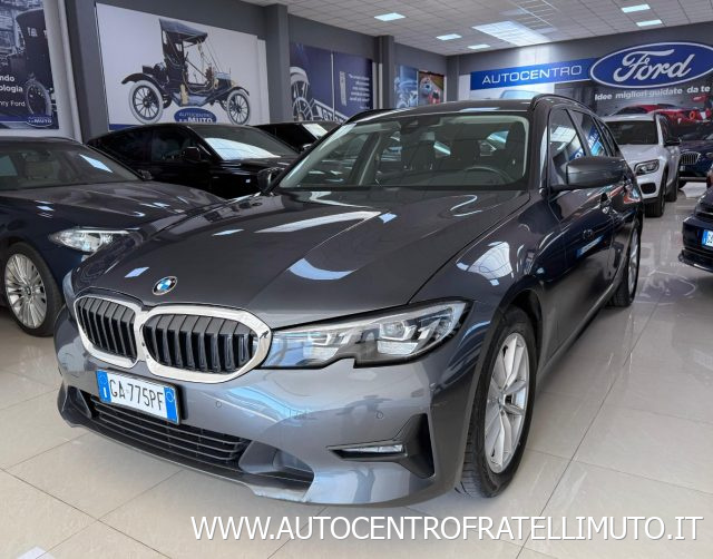 BMW 318 d Touring Business Advantage aut. usato a MEDESANO