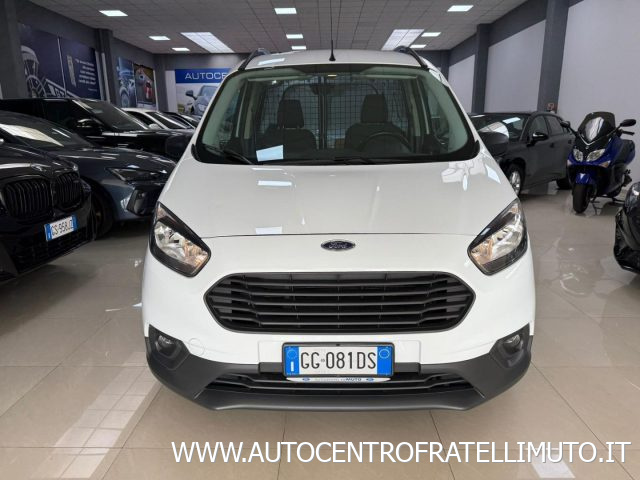 Ford Transit Courier 1.5 TDCi 100CV Van Trend - foto 2 di 4